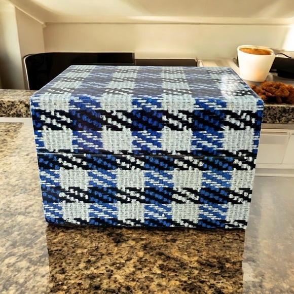 Blue Plaid Metal Recipe Card Box Dividers Retro Style. Loaded with recipes. - Picture 4 of 5